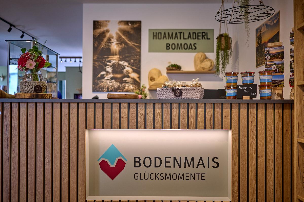 Hoamatladerl